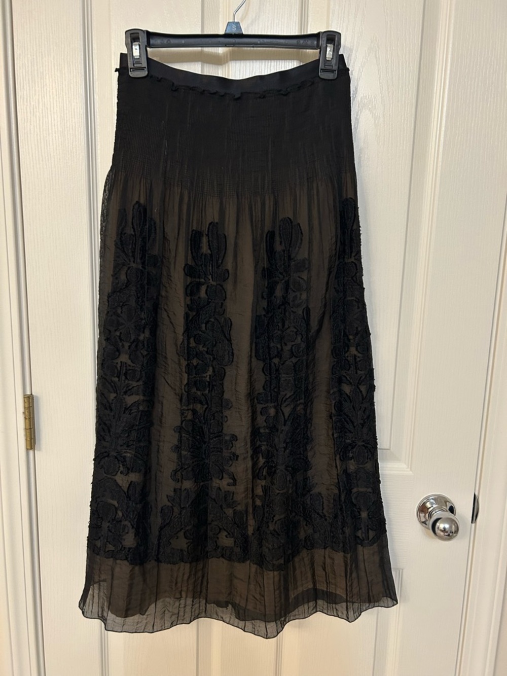 Max Studio Floral Jacquard Overlay Midi Skirt in Black Size S - Picture 4 of 8